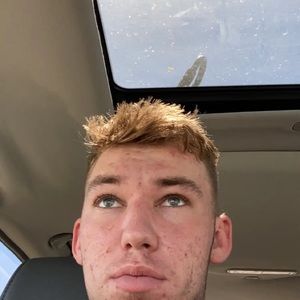 Meet your Posher, Derek